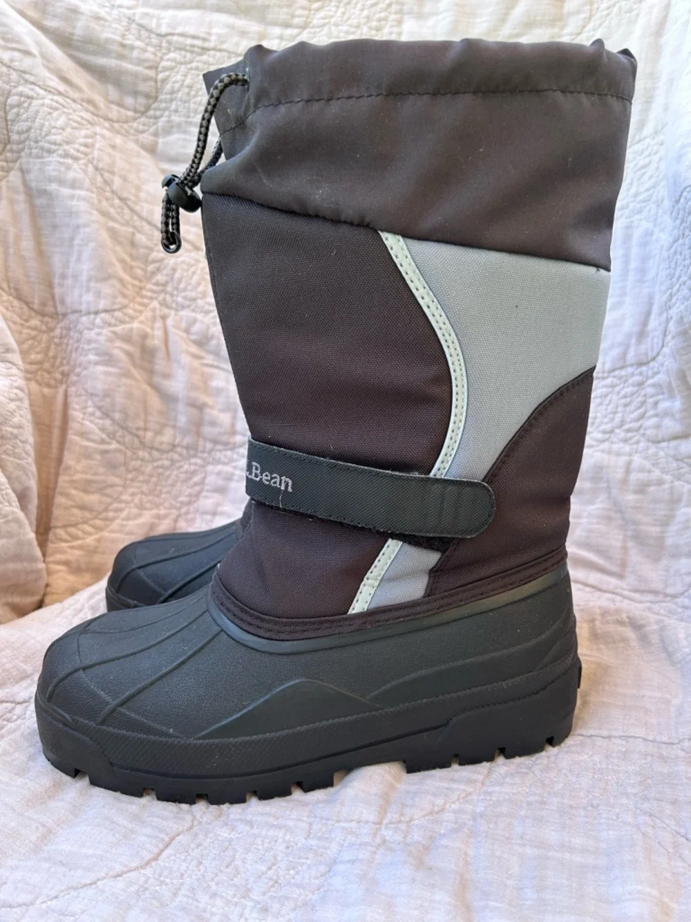 L.L. Bean Kids' Waterproof Winter Boots - EUC - size 6